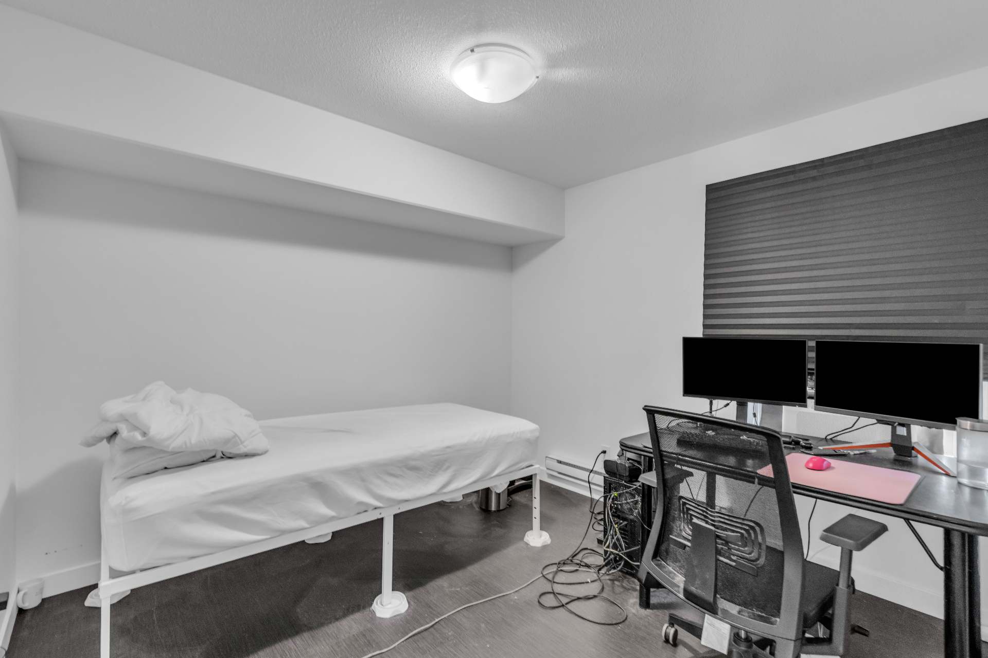 萨斯卡通【Optimist Park 对面 | 河西小户型2房联排 | 带车库】--林与唐地产 - 7